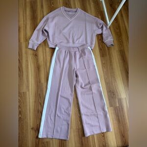 Abercrombie & Fitch Mauve Jogger Set with White Accents